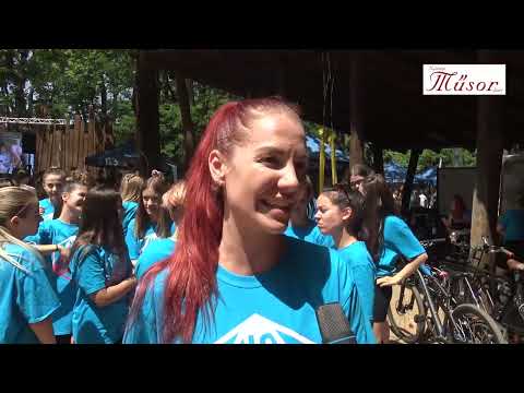 A No Comment Hip-Hop Tánciskola bemutatkozása a Decathlon Élménypróba Nyíregyháza rendezvényén