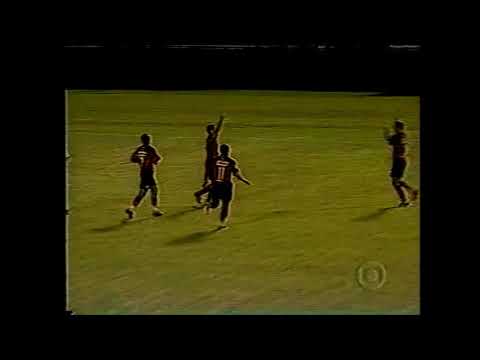 VITORIA 3 X 1 FLUMINENSE DE FEIRA   BAIANO 2001