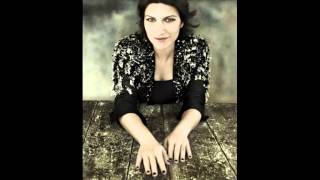 Donde quedo sólo yo Laura Pausini