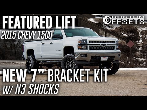 Featured Lift: 7\" Rough Country Bracket Kit 2015 Chevy 1500