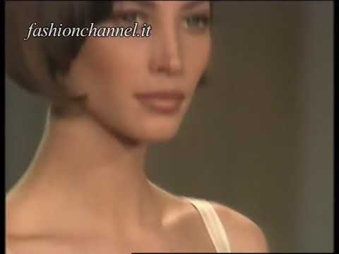 "Courreges" Autumn Winter 1991 1992 Paris 3 of 3 Pret a Porter Woman by FashionChannel
