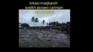 Download lagu KONDISI MAKAM SYEIKH ASNAWI CARINGIN SETELAH TERKENA TSUNAMI BANTEN 23-12-2018 . mp3