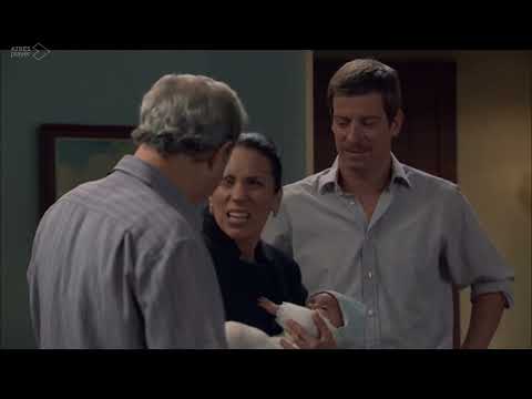 Amar C481 - Manolita llega a casa por sorpresa