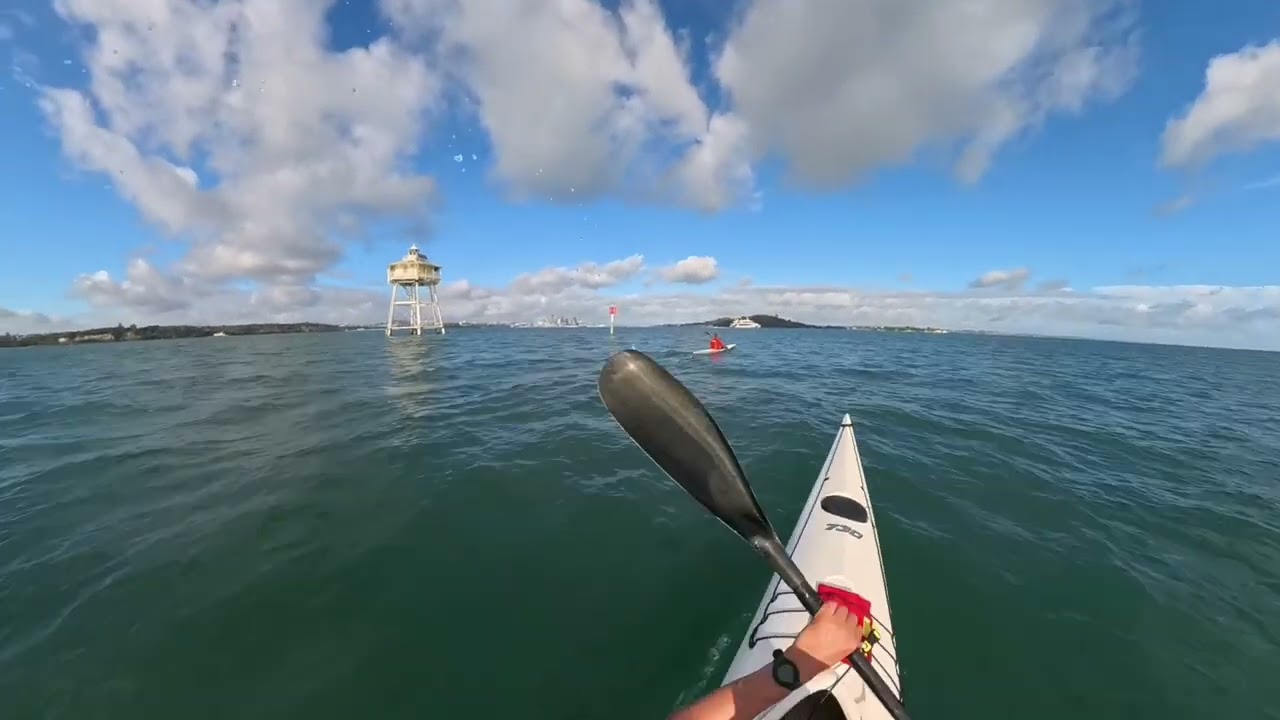 Paddling to Cheltenham beach! Fenn Bluefin S & Mirage 730