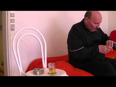 MongoTV_342 - Del 4 - Gamle Fede John Er Småfuld Og Flyver Orange Hubsan 108 Drone