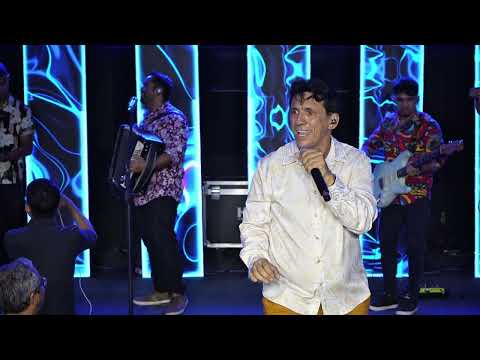 TEM NADA A VER AO VIVO- XOTE SANTO