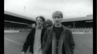 The Finn Brothers - Suffer Never