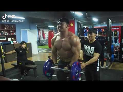 China bodybuilder gym work out
