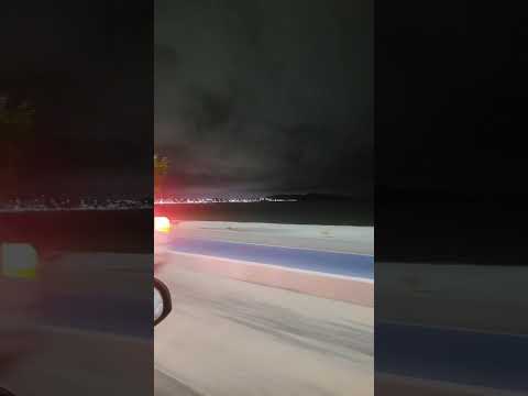 Orla De Iguaba Grande Rj. À Noite , Véspera De Feriado:  30/04/2026.    5^ Feira.❤️