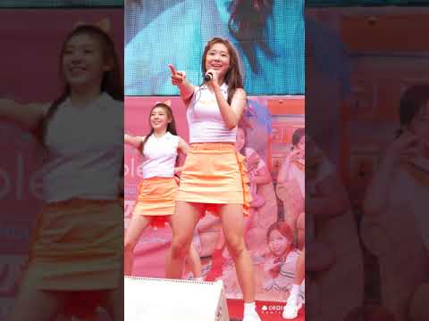 170827 애플비(Apple.B) 대학로 게릴라콘서트 우쭈쭈 현민