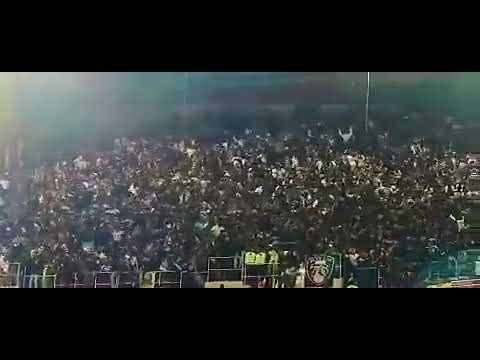 Sporting fans celebrating their first goal against Benfica