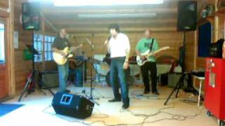 Shane Baker singing  Dont tell me your troubles