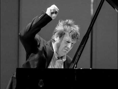 Boris Berezovsky plays Medtner: Night Wind Sonata (2004 | Live)