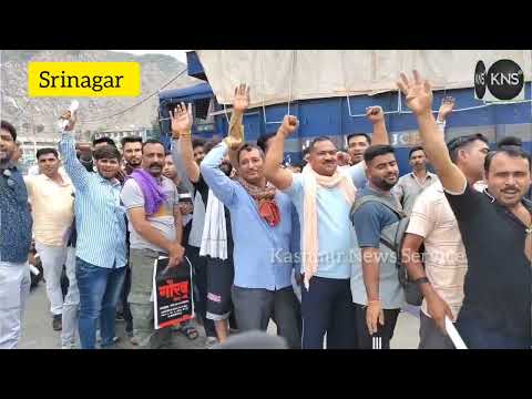 YatrFirst batch of 3488 Amarnath Yatris reach Kashmir to commence the annual Yatra from twin routes-