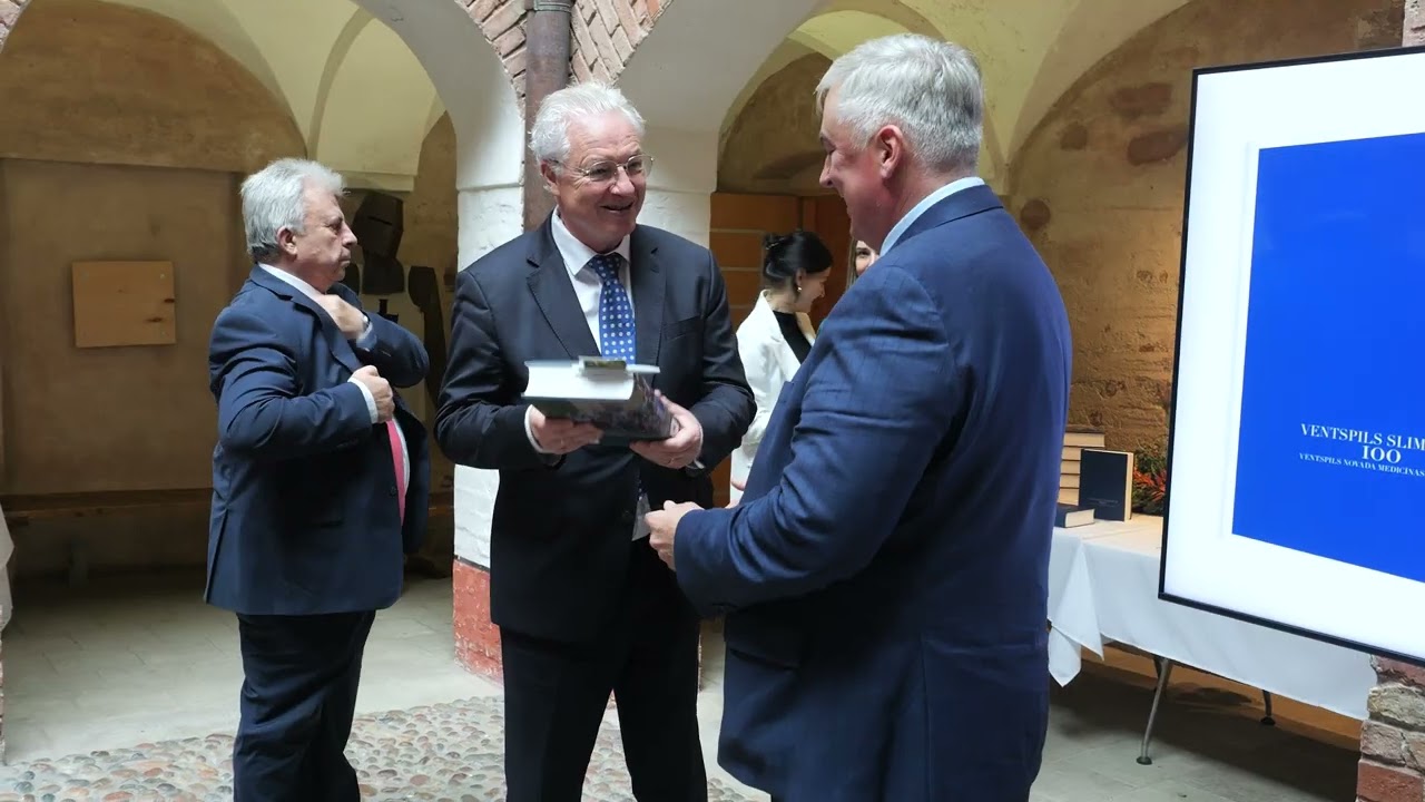 Grāmatas ”Ventspils slimnīcai 100. Ventspils novada medicīnas vēsture” atvēršanas svētki