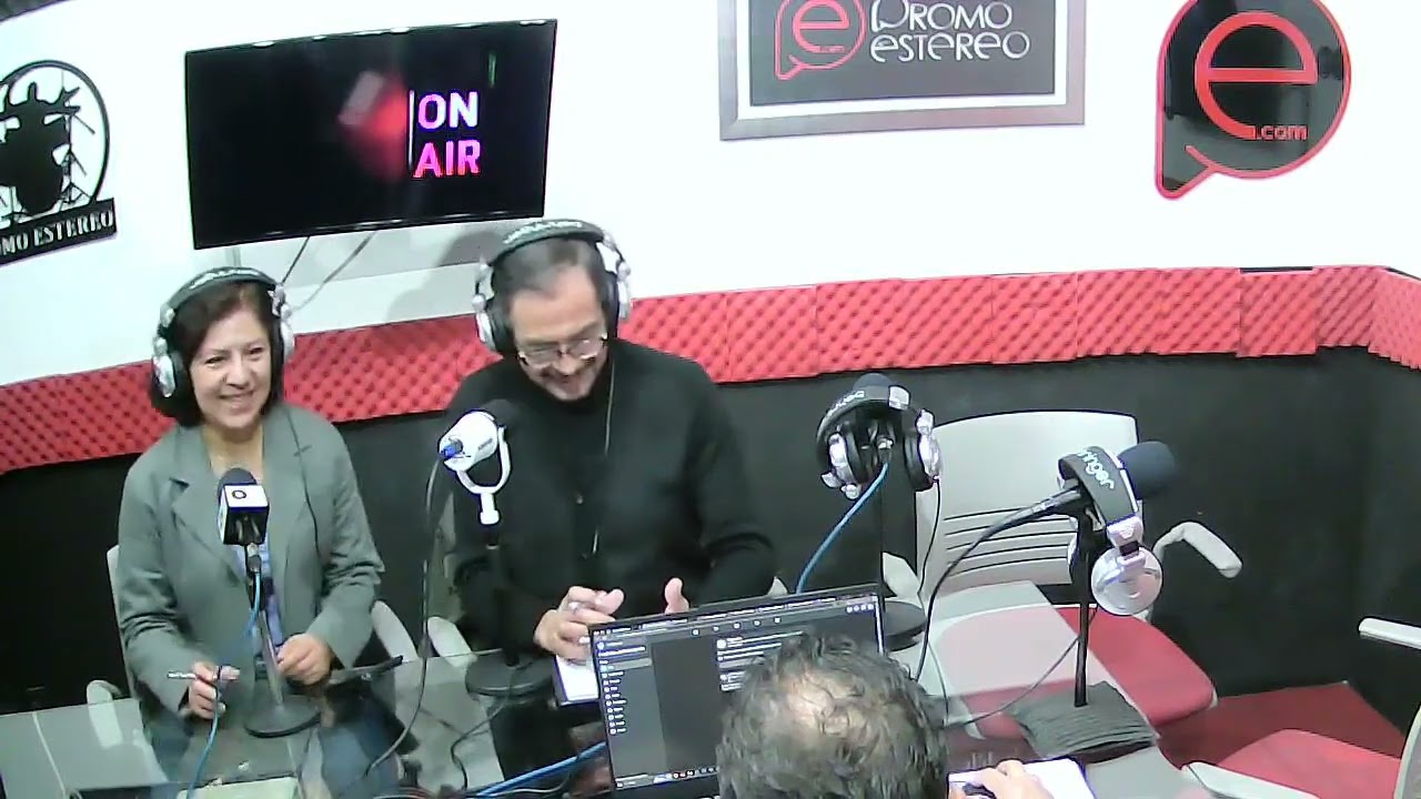 EN EL FORO CON RODO_42