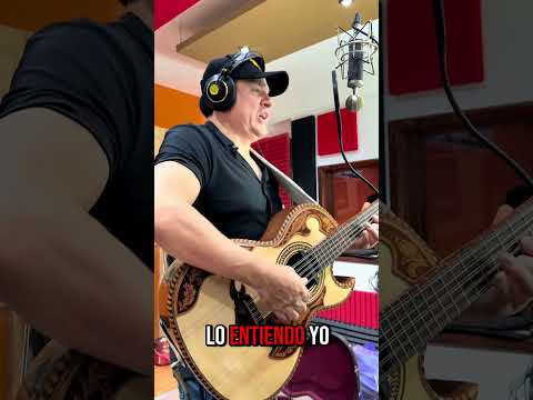 CORAZÓN DE ORO Rosendo amparano desde el estudio #musica  #music #viralvideo #quiendijomiedo 