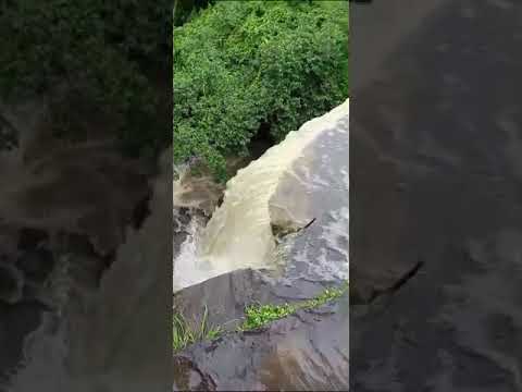 #cachoeira da bica no Jatobá do Piauí