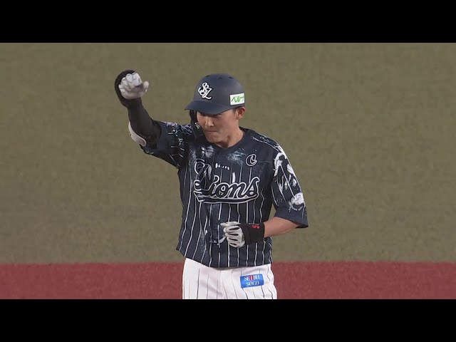 【1回表】高めの球を叩いた!! ライオンズ・源田壮亮 ライト線へ先制のタイムリー2ベース!! 2024年8月28日 千葉ロッテマリーンズ 対 埼玉西武ライオンズ