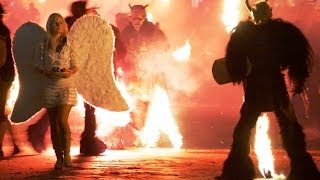 preview picture of video 'Höllische Action beim Weyrer Perchtenlauf 2013'