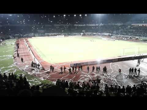 MERINDING!! Chant "SUARA BONEK"