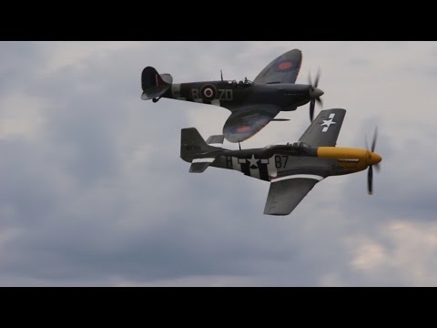 P-51 Mustang & Spitfire @ Dunsfold Wings & Wheels 2014 (HD)
