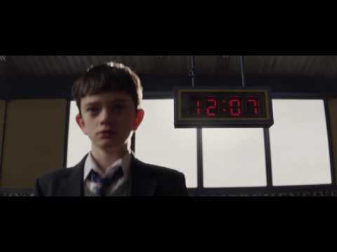 A Monster Calls (Clip 'Lunch Room')
