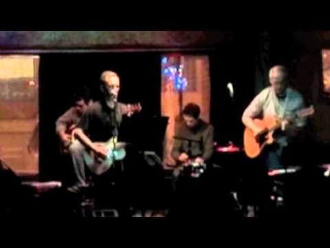 100% Sunshine - Rainy Town (at Silvie's Lounge)