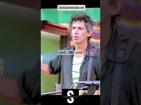 Chuck Berry shows Keith Richards who’s boss 👊🏾🙌🏾🤘🏾🎸 #statusconnection #chuckberry #keithrichards