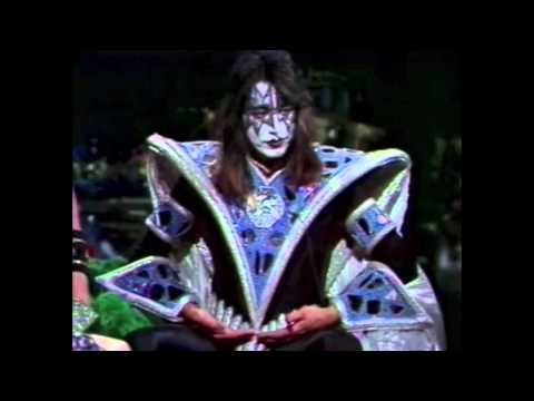 KISS on The Tomorrow Show: Plumber