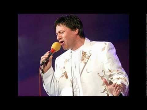 Гоце Арнаудов - Дали чекаш стара мајчице + текст