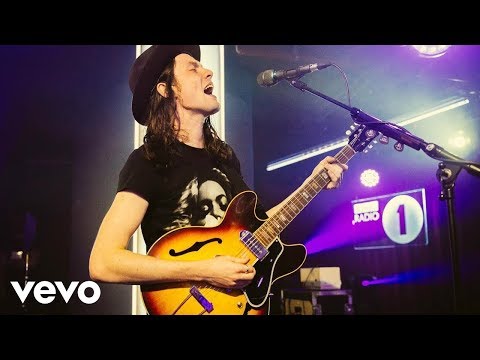 James Bay - Hymn For The Weekend (Coldplay cover in the Live Lounge) video thumbnail