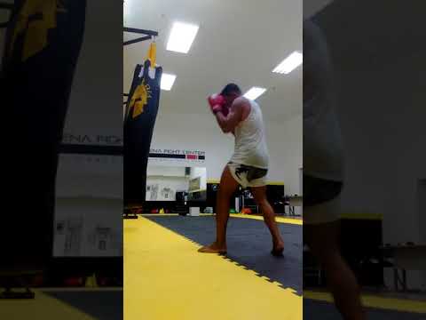 KICKBOXING LIVRE