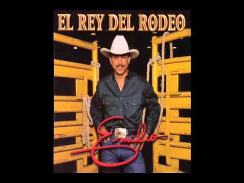 EMILIO NAVAIRA  maldita mujer