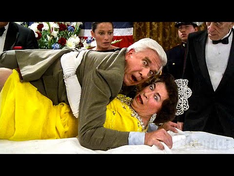 Frank Drebin springt auf Queen Elisabeth II | Die nackte Kanone | German Deutsch Clip