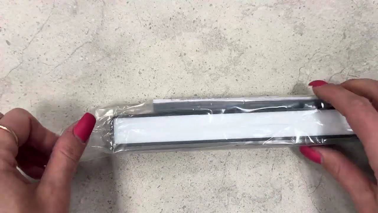 Магнітний трековий світильник ARDERO MGU402 ULTRA 12W 4000К чорний 80120 