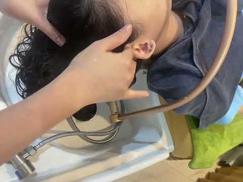 Massagem đầu khi xã tóc - Học Spa Online cùng Cala- Cala Academy