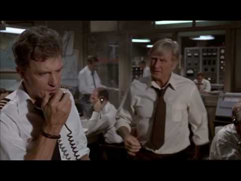 download lagu mp3 mp4 Me John Big Tree, download lagu Me John Big Tree gratis, unduh video klip Me John Big Tree