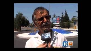 preview picture of video 'Tonio Specchia_Servizio del Telegiornale regionale della Puglia andato in onda il 15.07.2012.wmv'