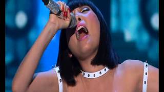 The X Factor Grand Final Performance last song - Dami Im - And I am Telling You I&#39;m Not Going