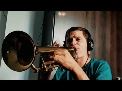 Hino CCB 28 Trompete