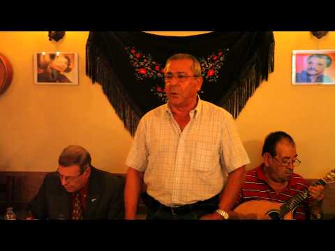 Raimundo Vitorino, "Fado Menor do Porto" - "Por que te vestes de negro?"