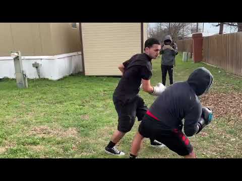 Carlos J vs Mario 🥊