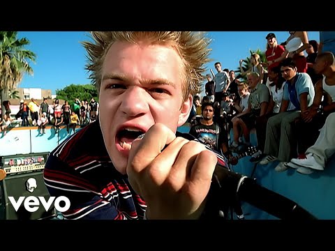 Sum 41 - In Too Deep (Official Music Video) © Sum 41