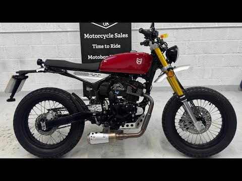 Mutt Razorback 125, Baujahr 2024, Rundgang und Start