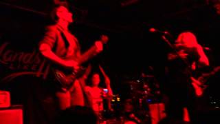 Miss Fortune -Take That Shit Back To Baxter ( Live ) @ White Rabbit