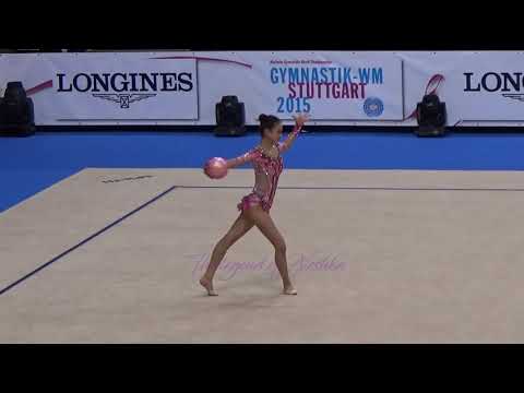 SON Yeon Jae (KOR) ball - 2015 Stuttgart worlds Qualifs