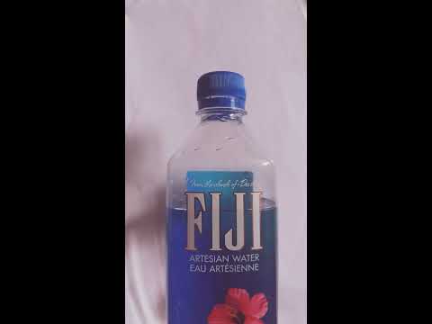 Apple Schorle  - Fiji Wasser [ Official Music Video] prod. Tantu