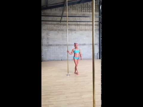 Amy Hazel - Guest performance at Vertical Addiction Wonthaggi - 2015 August