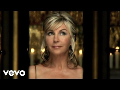 Lesley Garrett - Laudate Dominum